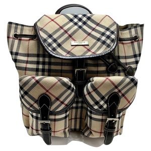 🐝 Burberry BackPack 🐝